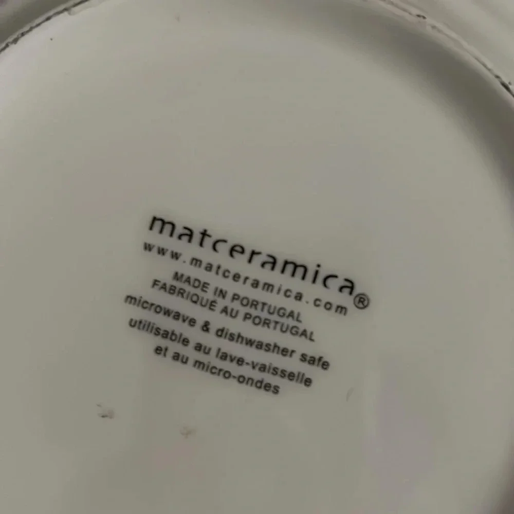 Matceramica Scallop Dessert/Salad Plates Set